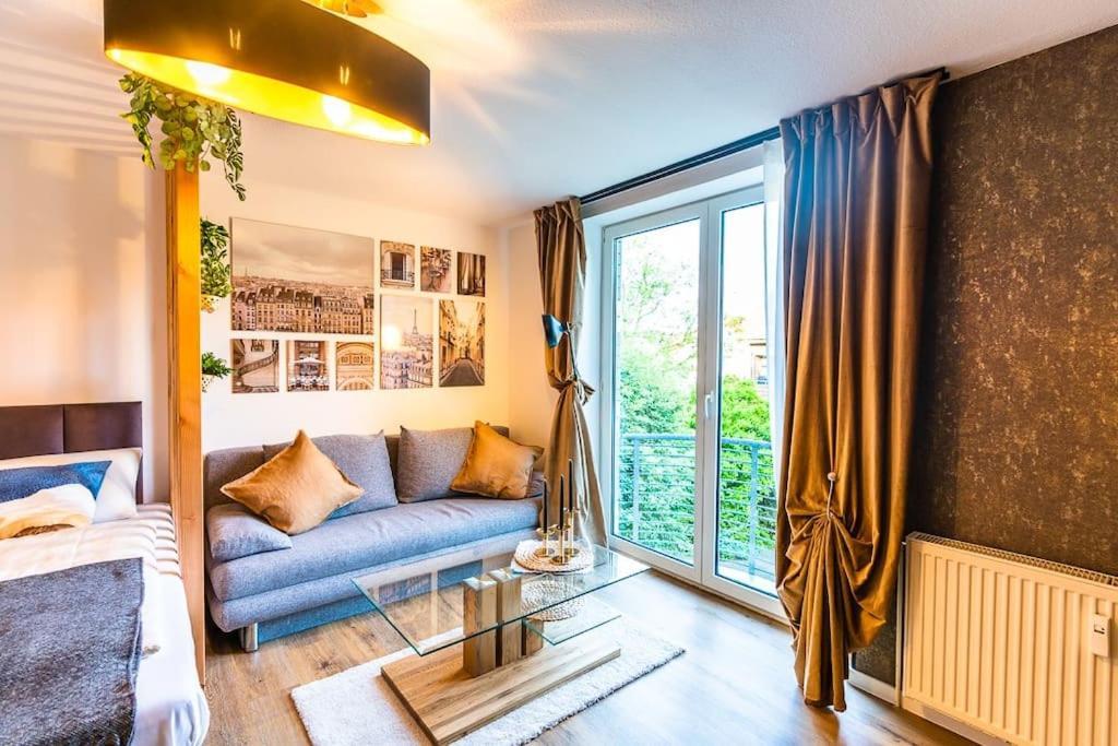 Appartamento Golden Nugget Inkl Wlan, Parkplatz Detmold Esterno foto