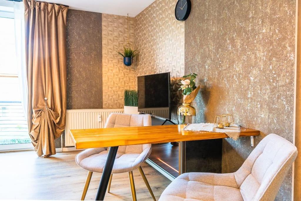 Appartamento Golden Nugget Inkl Wlan, Parkplatz Detmold Esterno foto
