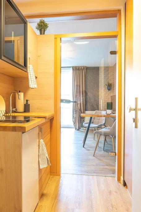 Appartamento Golden Nugget Inkl Wlan, Parkplatz Detmold Esterno foto