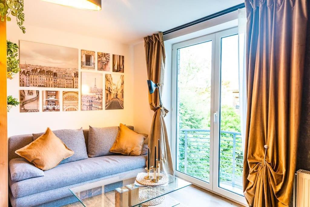 Appartamento Golden Nugget Inkl Wlan, Parkplatz Detmold Esterno foto